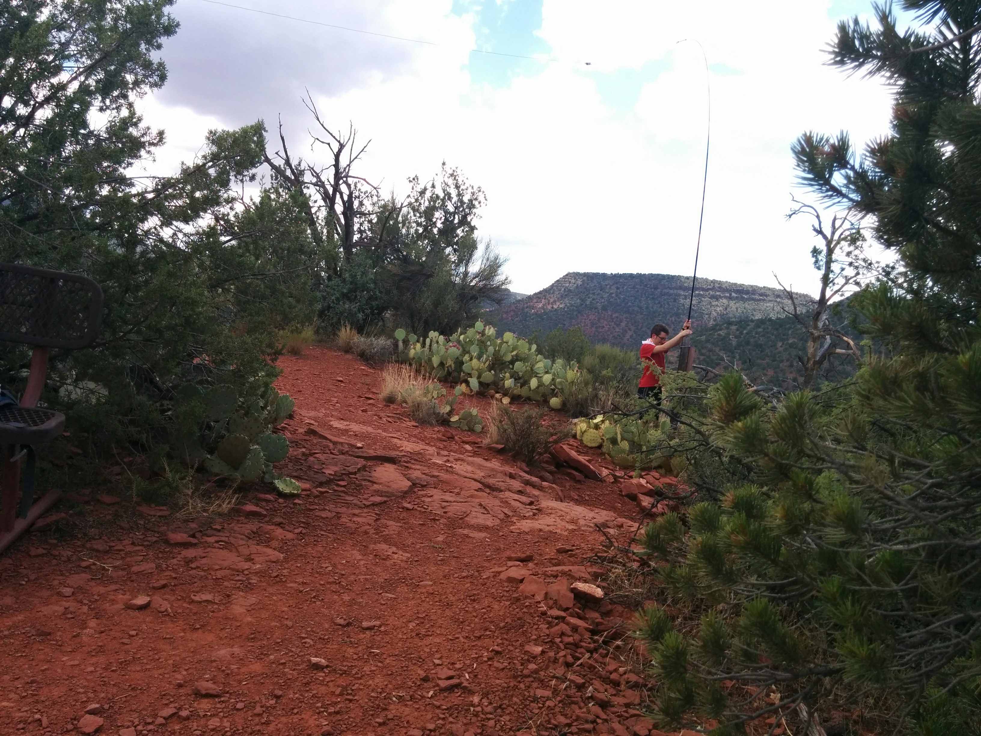 Setting up the Shakespeare mast in Red Rock.